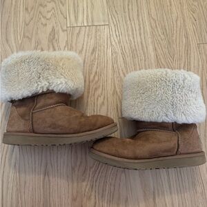 UGG Boots in Chestnut